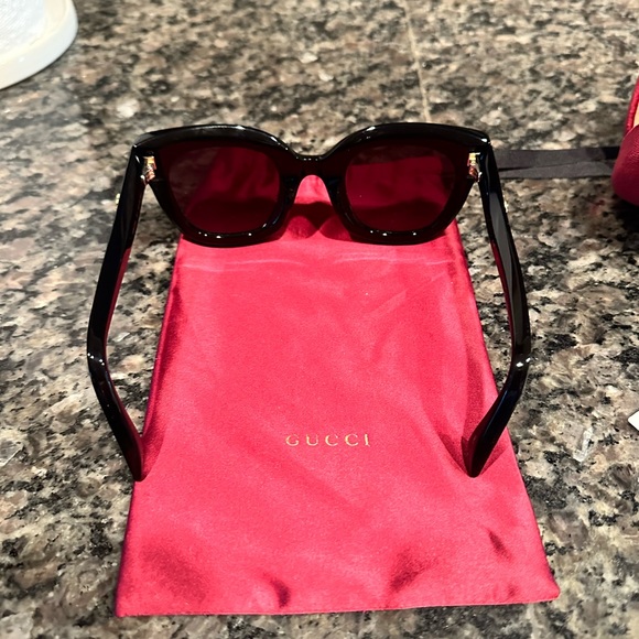 Gucci sunglasses - Picture 8 of 11